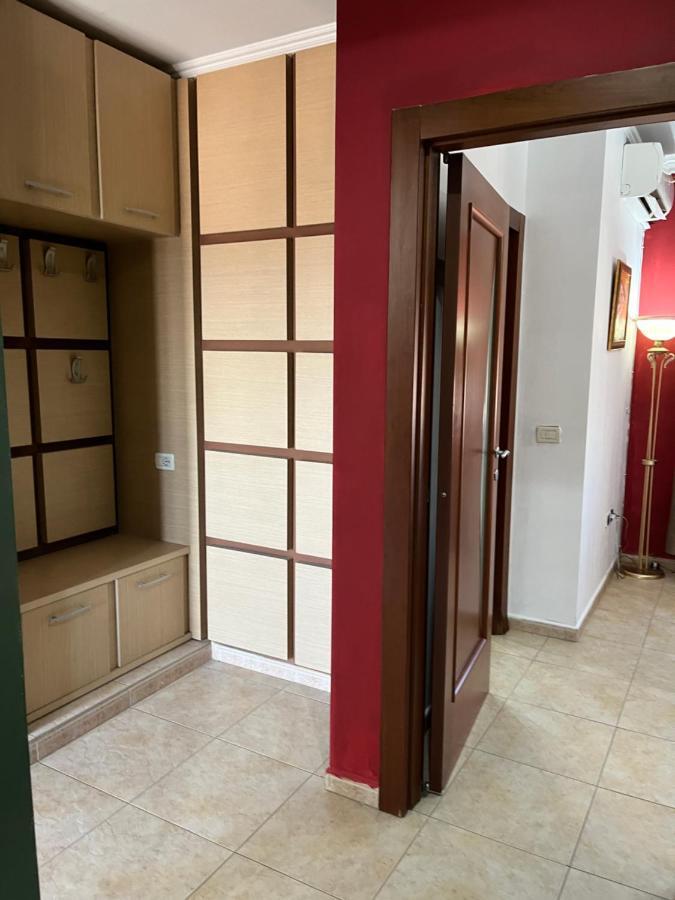 טיראנה Skanderbeg Square Explorer Apartments מראה חיצוני תמונה