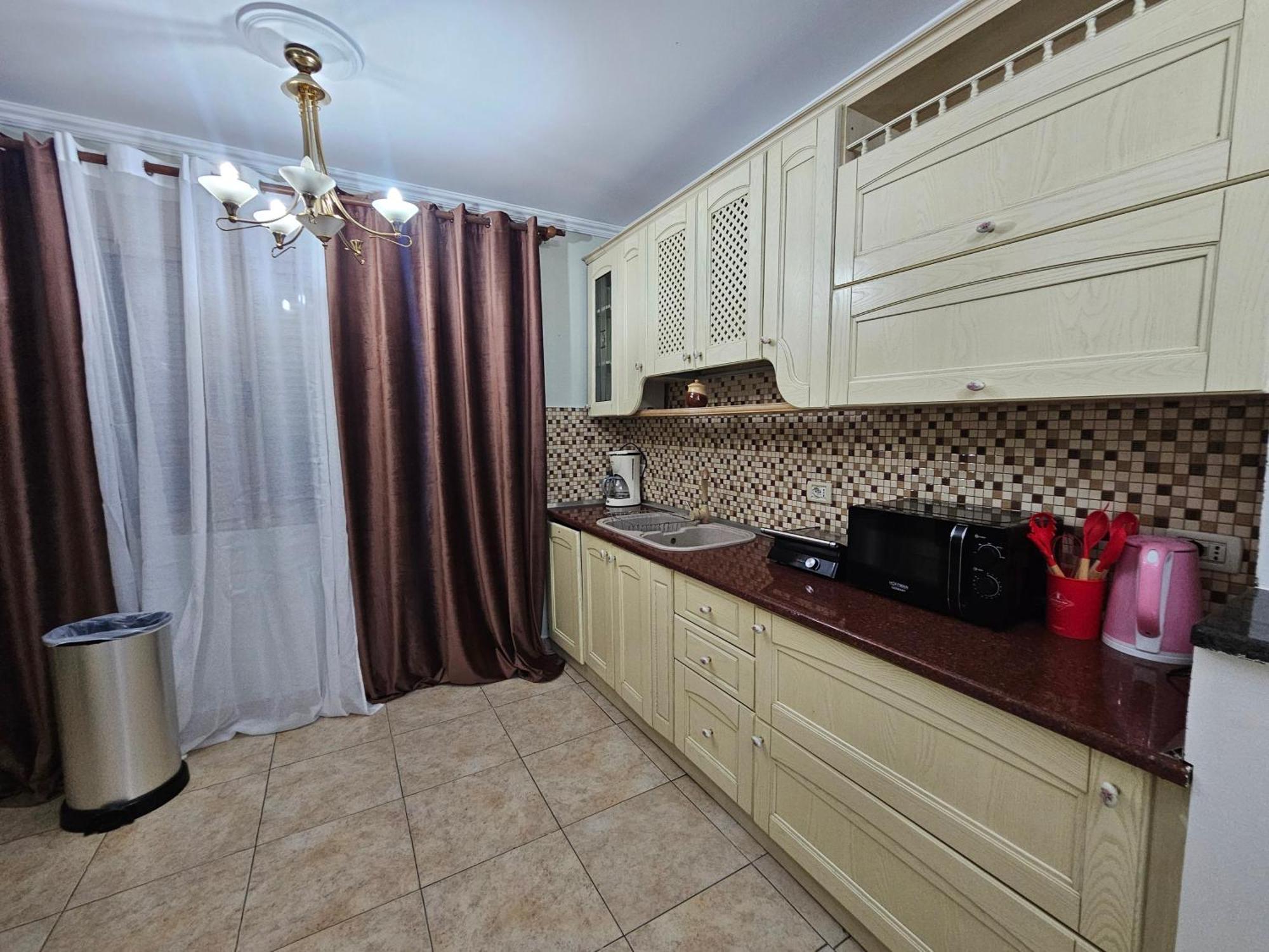 טיראנה Skanderbeg Square Explorer Apartments מראה חיצוני תמונה